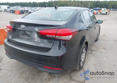 2018 Kia Forte Lx из США, поврежденный, VIN 3KPFK4A74JE222332